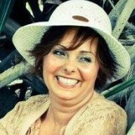 ChristineSigningRealtor